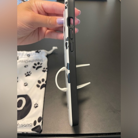 Loopy Case iPhone 12 Pro Max - Picture 5 of 8